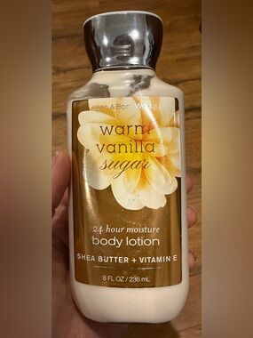 NEW Discontinued Bath Body Works Warm Vanilla Sugar Body Lotion